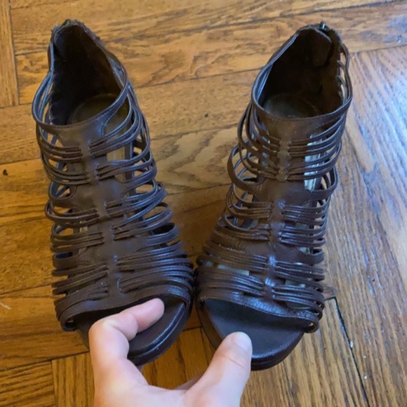 Zara brown strappy high heel platform Roman sandals - Picture 7 of 9